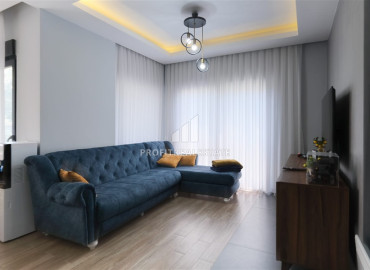 Меблированная квартира с двумя спальнями, 100м², в комплексе с бассейном в Махмутларе, Алания, в 200м от моря ID-19623 фото-3