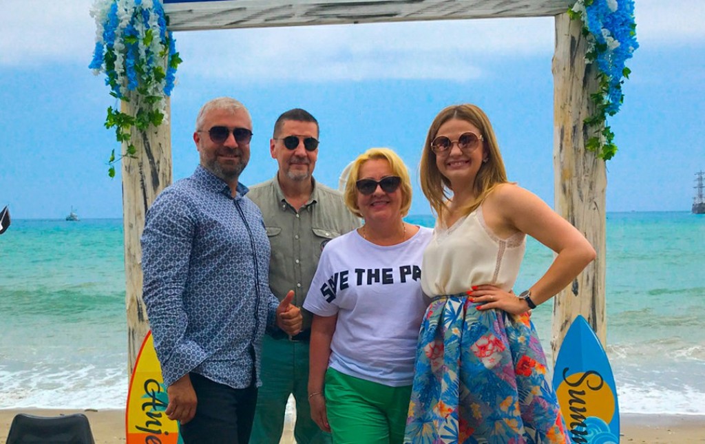 Валентина и Александр Отзыв Profit Real Estate}}