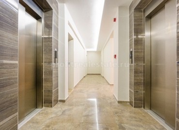 Просторная квартира на высоком этаже с прекрасными видовыми характеристиками, бытовой техникой и кондиционерами. в Махмутларе, Алания, 85 кв.м. ID-1852 фото-13