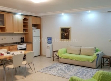 Трехкомнатная квартира с мебелью и бытовой техникой по привлекательной цене в районе Тосмур. ID-2580 фото-2