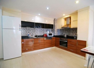 Меблированная квартира в комплексе с крытым бассейном и своим пляжем ID-2706 фото-4