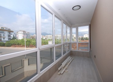 Стильная трехкомнатная квартира с отдельной кухней и застекленным балконом, 100 м2 ID-2826 фото-13