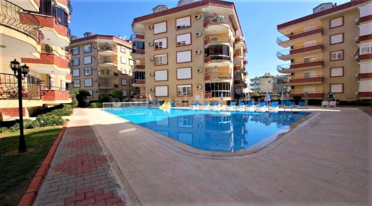 Beautiful apartment in a complex with pool in a prestigious district Oba ID-0112 фото-2