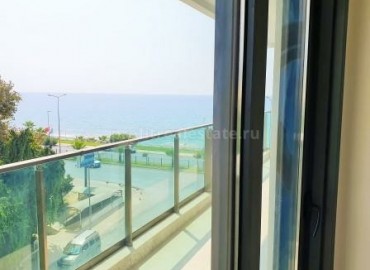 Трехкомнатные апартаменты с прямым видом на море в комплексе класса люкс в Махмутларе, Алания ID-3225 фото-11