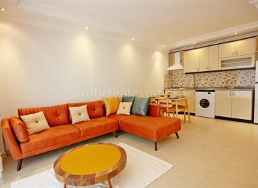 Уютная двухкомнатная квартира с мебелью и техникой, 65м.кв. в Махмутларе ID-3235 фото-1