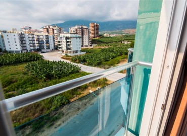 Меблированная двухкомнатная квартира в закрытом комплексе, 50м.кв. в Махмутларе ID-3241 фото-21