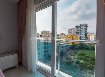 Меблированная двухкомнатная квартира в закрытом комплексе, 50м.кв. в Махмутларе ID-3241 фото-22