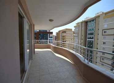 Трехкомнатная квартира в Махмутларе с большим балконом и прямым видом на море, 110 м2 ID-3335 фото-16
