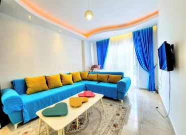 Уютная двухкомнатная квартира в Махмутларе с мебелью и техникой, шаговая доступность к морю, современный жилой комплекс, 60 м2 ID-3408 фото-1