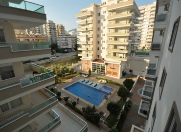 Квартира планировки 1+1 с двумя балконами в Махмутларе ID-3519 фото-9