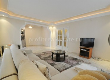 Недорогая трехкомнатная квартира в Махмутларе с мебелью и техникой, 135 м2 ID-3521 фото-1