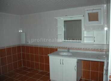 Spacious apartment in a complex with a pool from the owner in Mahmutlar, Alanya, Turkey ID-0141 фото-12