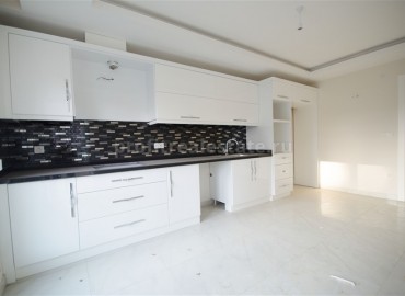 Новая четырехкомнатная квартира в центре Махмутлара, Аланья, 150 м2 ID-3644 фото-1