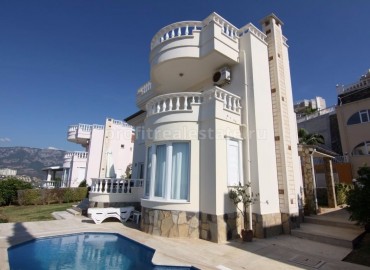 Villa with private pool in the Kargicak district, Alanya, Turkey ID-0162 фото-12