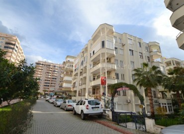 Трехкомнатная квартира с отдельной кухней и огромным балконом, в Махмутларе, Аланья, 125 м2 ID-3825 фото-1