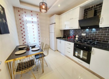 Стильная трехкомнатная квартира, с отдельной кухней, в Махмутларе, Аланья, 110 м2 ID-3845 фото-10