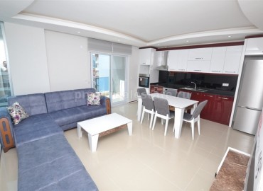 Трёхкомнатная квартира с пакетом новой мебели и бытовой техники, площадью 110 м2, в районе Алании Махмутлар ID-3939 фото-2