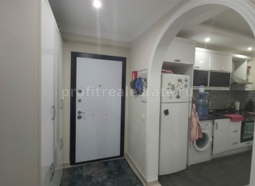 Двухкомнатная квартира в районе Махмутлар с полным пакетом мебели и бытовой техники ID-4008 фото-7