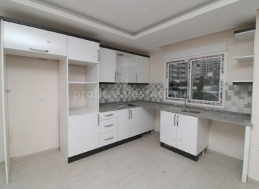 Продается недорогая двухкомнатная квартира 1+1, без мебели в районе Махмутлар, Алания ID-4057 фото-7