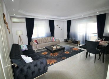 Просторная трехкомнатная квартира, в 300 метрах от центра Махмутлара, Аланья, 120 м2 ID-4151 фото-1