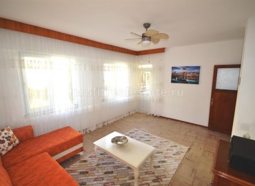 Трехкомнатная квартира, с отдельной кухней, в 300 метрах от моря, Махмутлар, Аланья ID-4179 фото-3