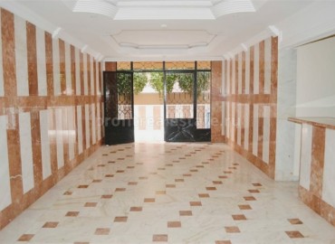 Просторная трехкомнатная квартира, с отдельной кухней, в Махмутларе, Аланья, 135 м2 ID-4233 фото-14