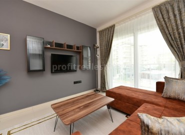 Двухкомнатные апартаменты по выгодной цене в европейском районе Оба. Новая мебель, стильная отделка. ID-4303 фото-1