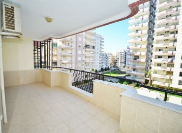 Spacious apartment, layouts 2 + 1, in the prestigious residence of Mahmutlar, Alanya, 125 m2 ID-4308 фото-8