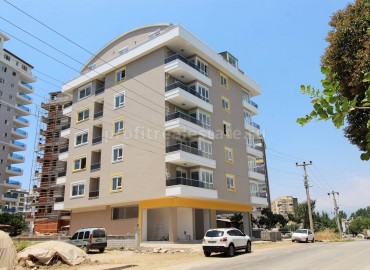 Inexpensive apartment 1 + 1 with furniture in Mahmutlar, new house, 500 meters to the beach ID-4310 фото-9