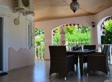 Elegant villa with a private pool and a plot of 680 m2, Mahmutlar, Alanya ID-4311 фото-15