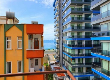 Cheap three-room apartments, 50 meters from the sea, Mahmutlar, Alanya ID-4312 фото-14