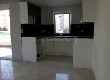 Новая трехкомнатная квартира, без мебели, в Махмутларе, Аланья, 90 м2 ID-4419 фото-3