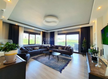 Отличные пятикомнатные апартаменты с отдельной кухней, готовые к заселению, в Махмутларе, Аланья, 180 м2 ID-4621 фото-1