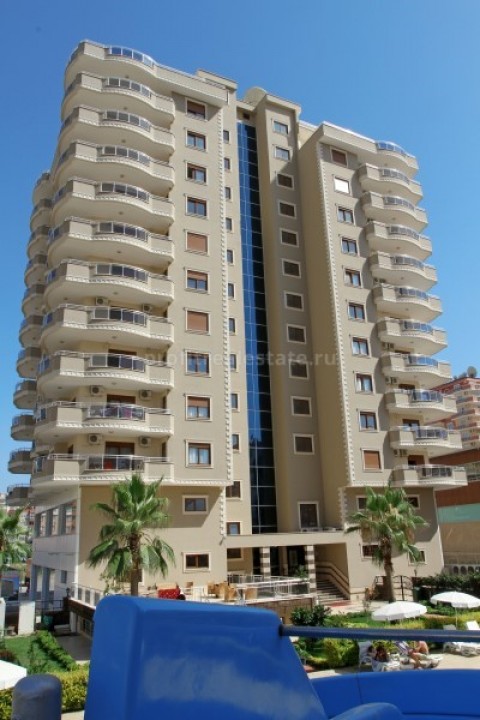 Spacious two and three bedroom apartments in a complex with an indoor swimming pool ID-0261 фото-1