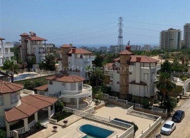 Новые двухкомнатные апартаменты, в живописном районе Махмутлара, Аланья, 48 м2 ID-4763 фото-9